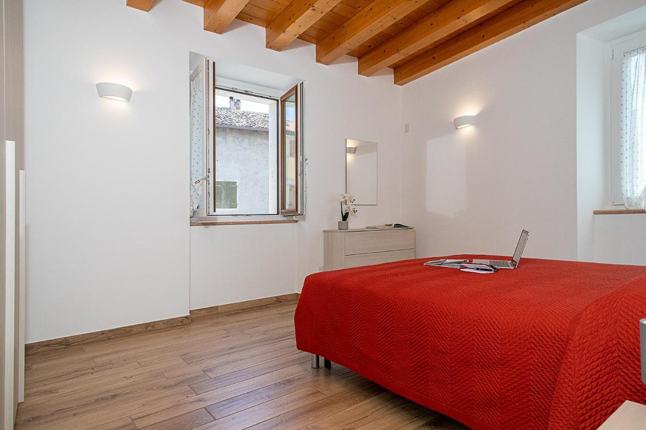 Casa Rossa - Regarda Travel Villa Bardolino Exterior photo